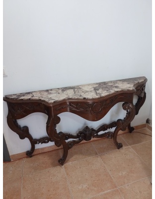 Consola Isabelina